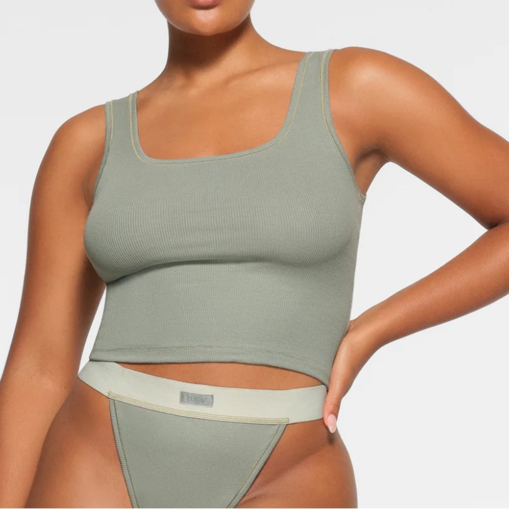 Skims cotton rib tank